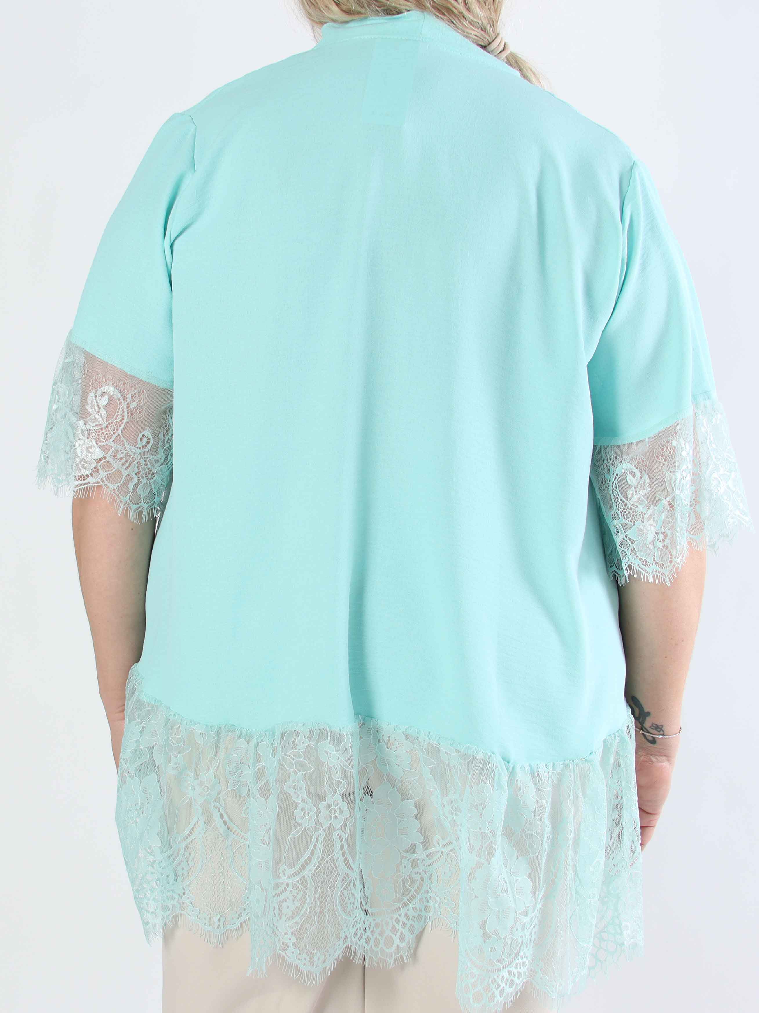 Asta - Plus size tunika i viskose med knapper og flæsekanter